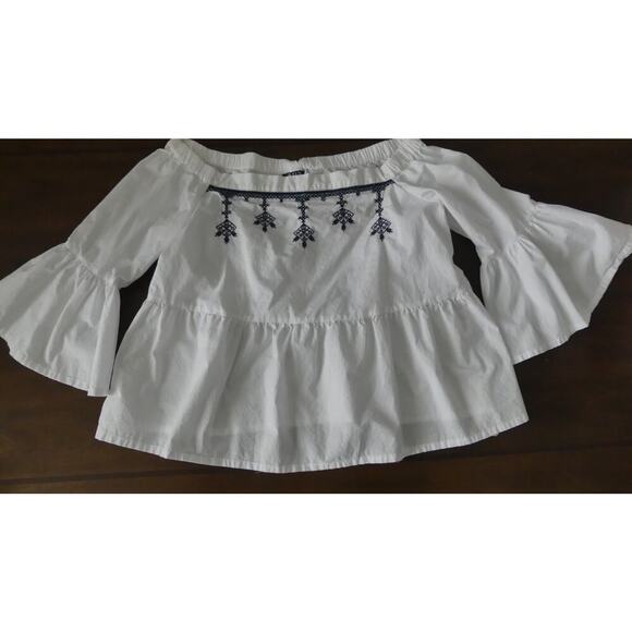 Ana Off Shoulder White Cotton Top Embroidered Bell Sleeve Flowy Shirt Size M - Picture 1 of 9